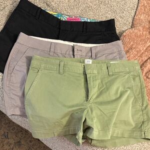 GAP Women's Olive, Gray & Black Cotton Chino Shorts Set